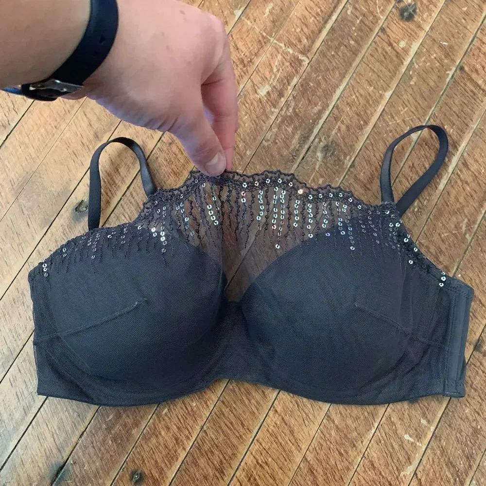 Soma Intimates charcoal lace and sequin trimmed 34D bra